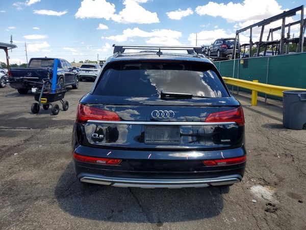 2021 AUDI Q5 quattro Premium Plus