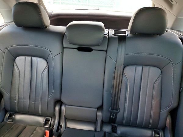 2021 AUDI Q5 quattro Premium Plus