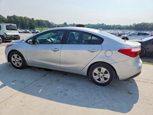 2016 KIA FORTE GL (Middle-Low Grade)