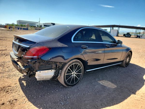 2019 MERCEDES-BENZ C C300