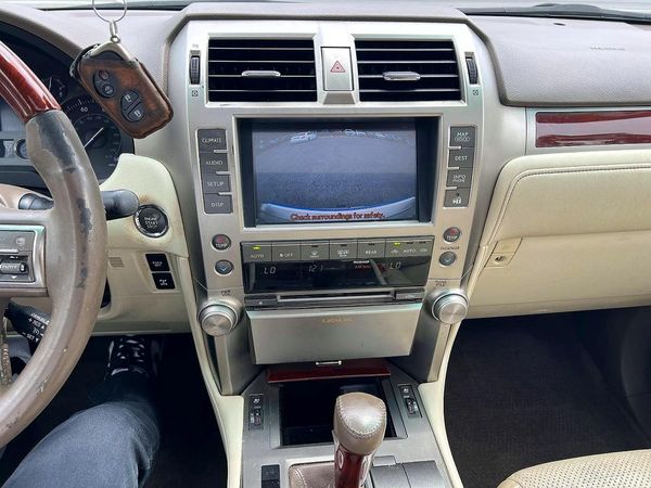 2013 LEXUS GX 460 Base