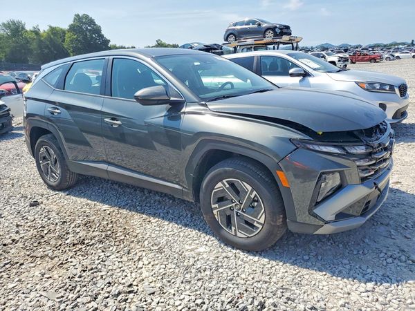 2026 HYUNDAI TUCSON Blue SE