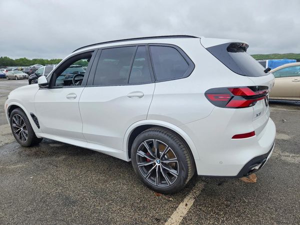 2026 BMW X5 xDrive40