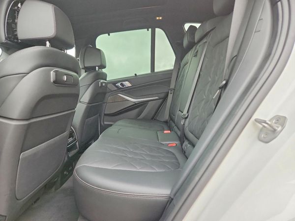 2026 BMW X5 xDrive40