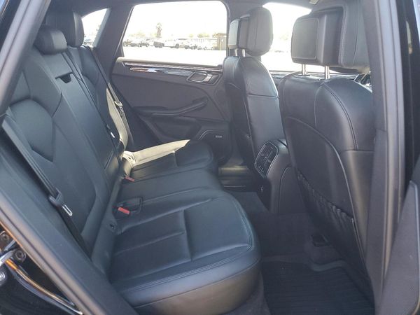 2023 PORSCHE MACAN Macan / Macan T