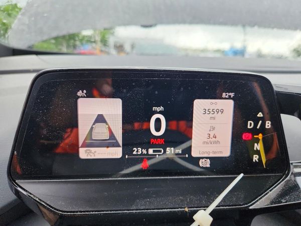 2022 VOLKSWAGEN ID.4 Pro