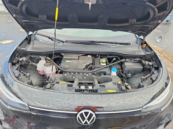 2022 VOLKSWAGEN ID.4 Pro