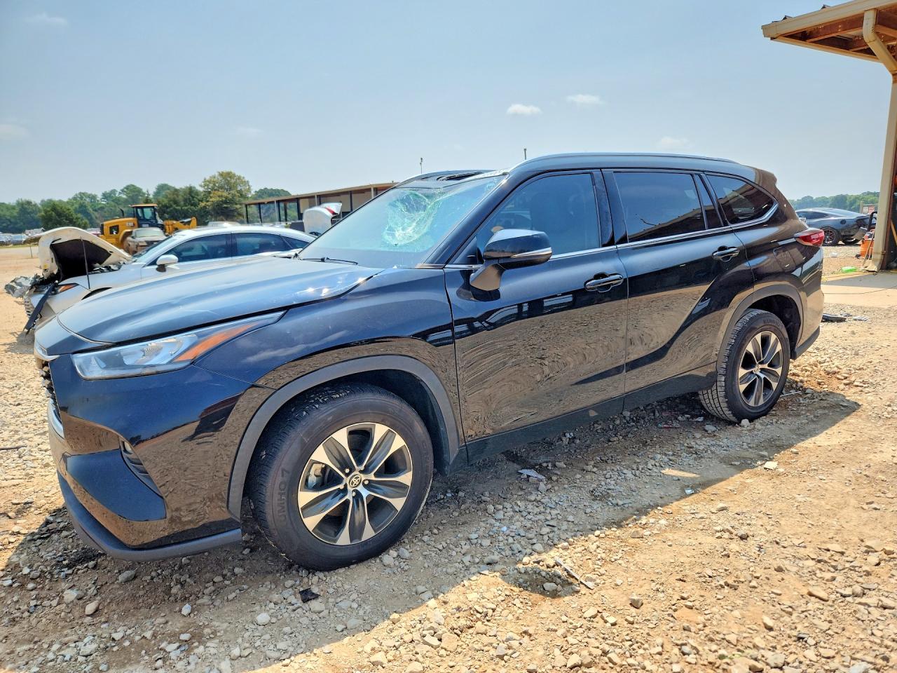 2020 TOYOTA HIGHLANDER XLE Nav