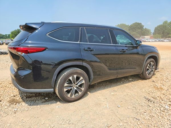 2020 TOYOTA HIGHLANDER XLE Nav