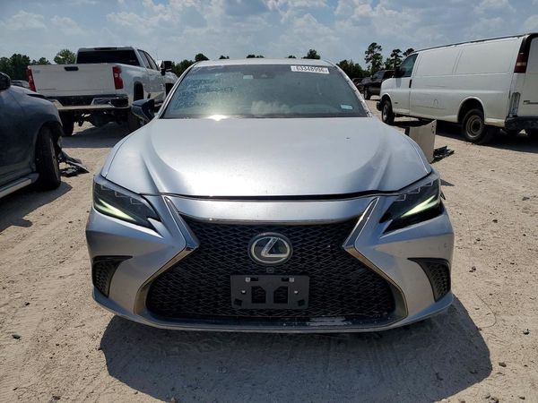 2023 LEXUS ES