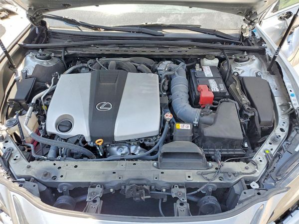2023 LEXUS ES