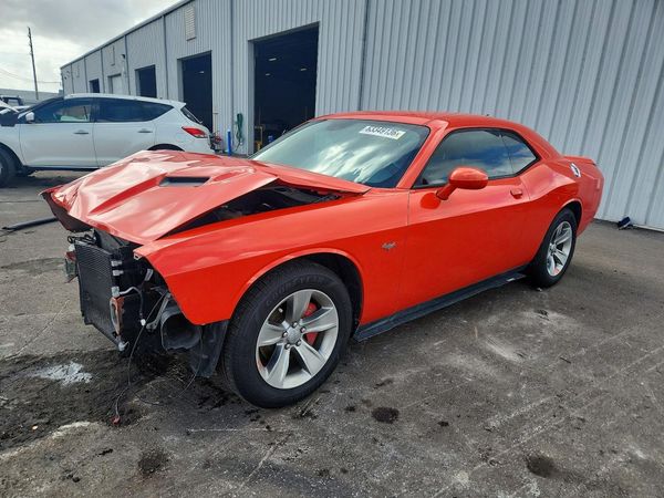 2020 DODGE CHALLENGER SXT