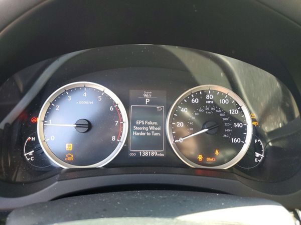 2016 LEXUS IS 200t