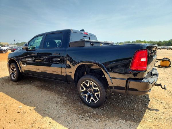 2026 RAM 1500 LARAMIE CREW CAB 4X4