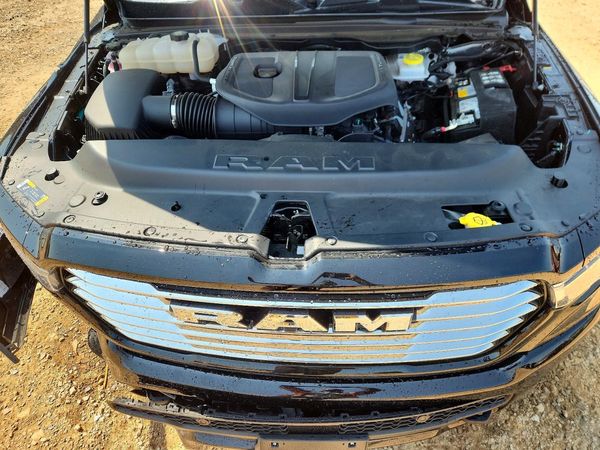 2026 RAM 1500 LARAMIE CREW CAB 4X4