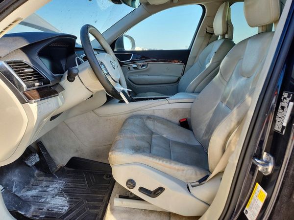 2016 VOLVO XC90 SV42 Momentum