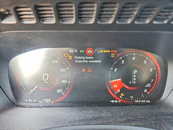 2016 VOLVO XC90 SV42 Momentum