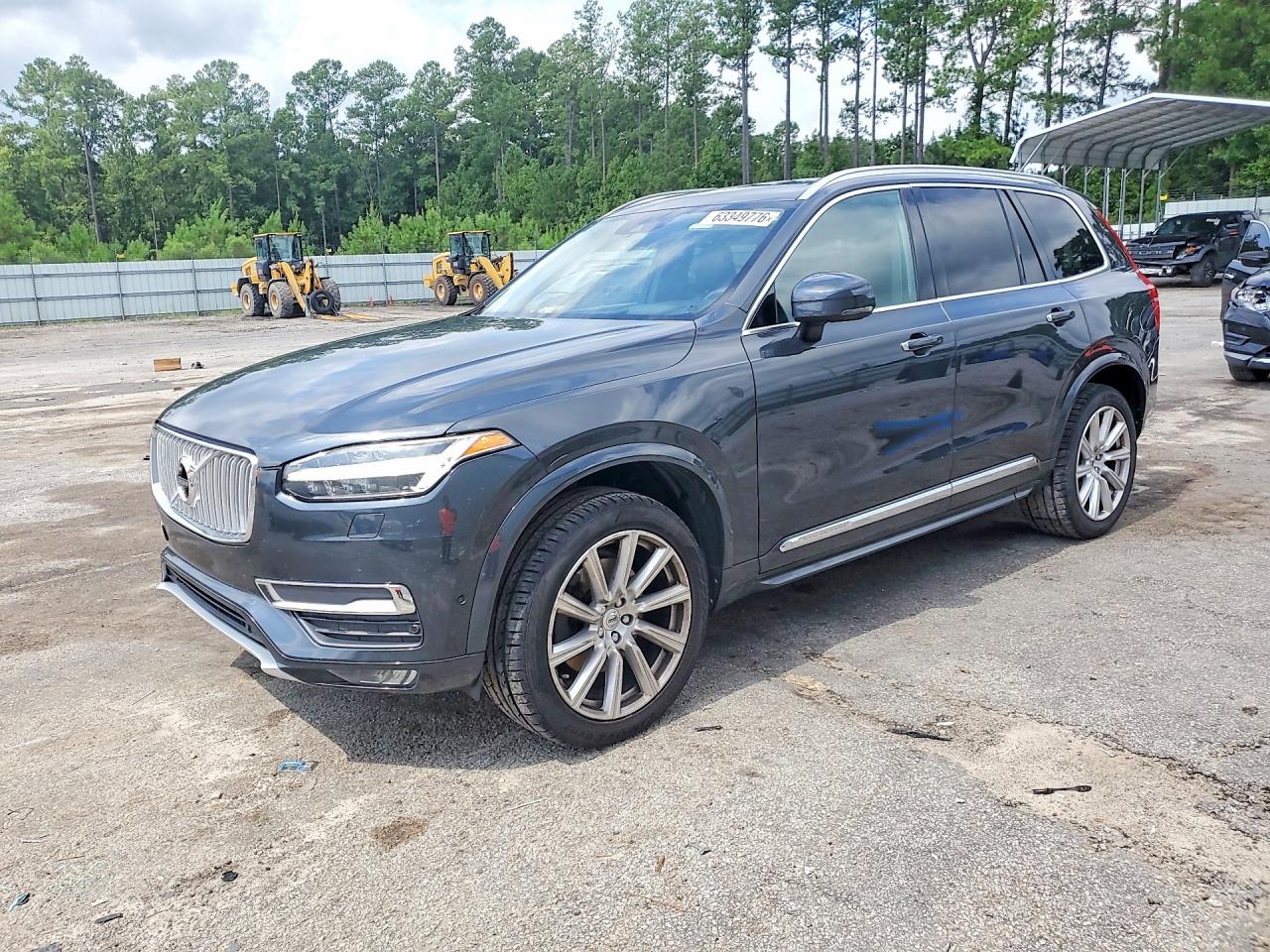 2016 VOLVO XC90