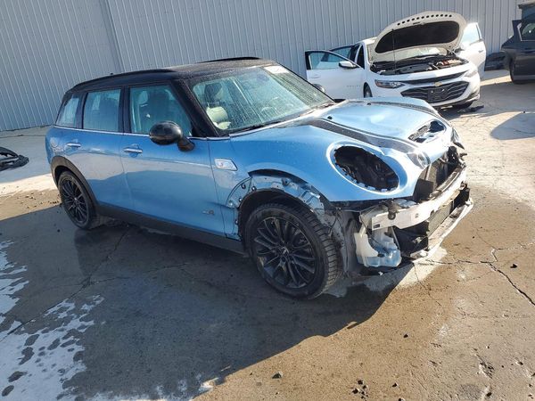 2017 MINI COOPER