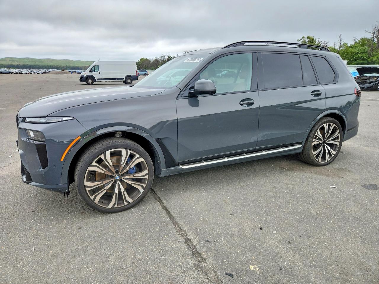 2024 BMW X7