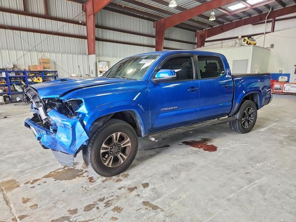 2016 TOYOTA TACOMA