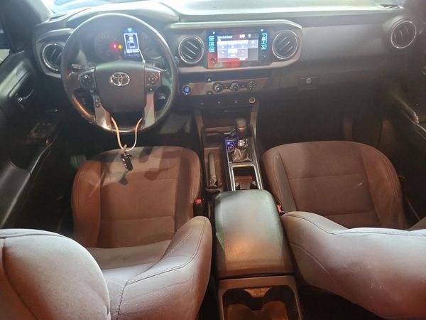 2016 TOYOTA TACOMA