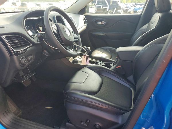 2021 JEEP CHEROKEE LATITUDE PLUS 4X4