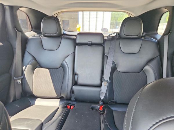 2021 JEEP CHEROKEE LATITUDE PLUS 4X4