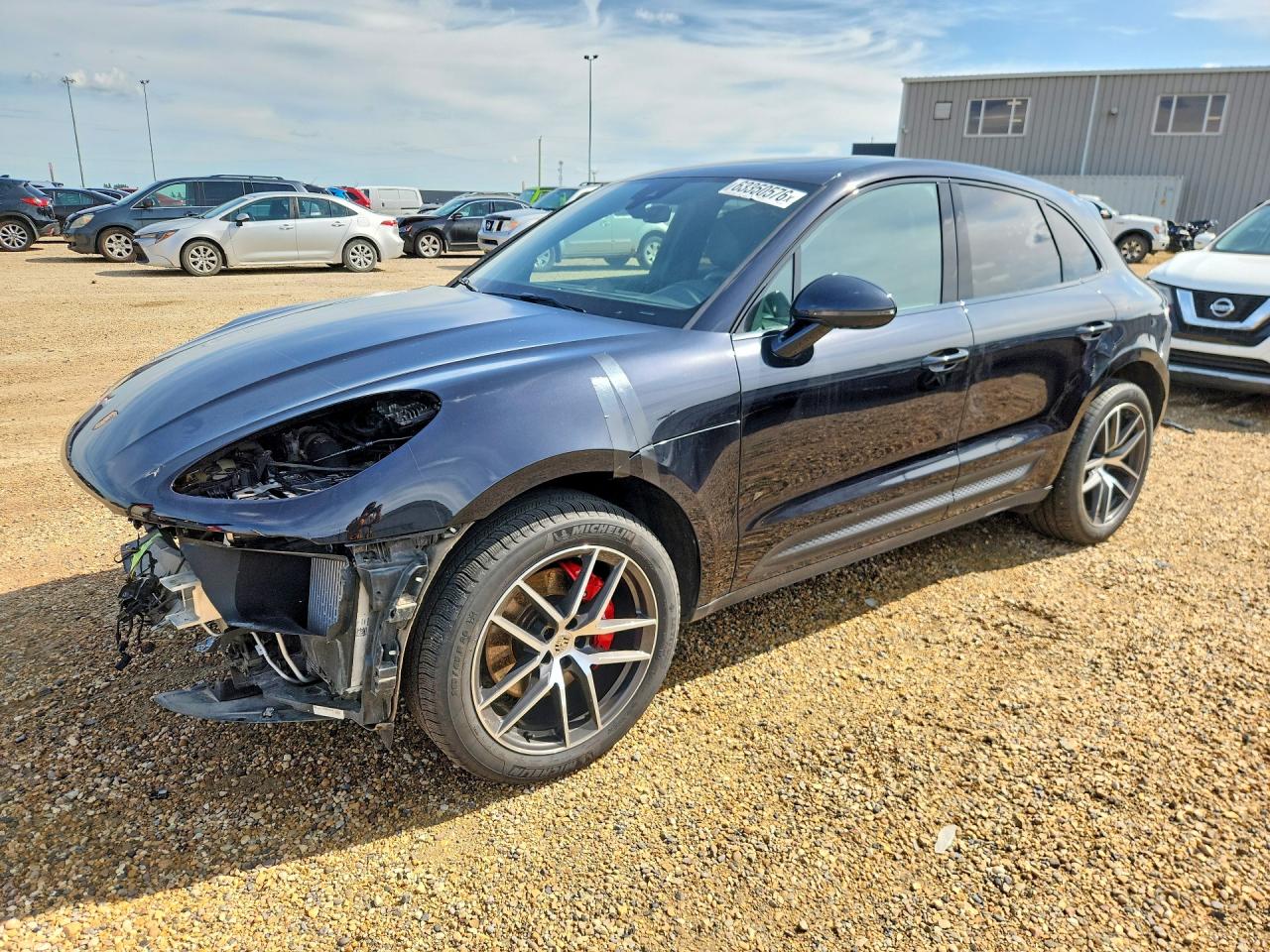 2025 PORSCHE MACAN