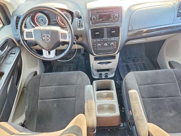 2013 DODGE GRAND CARAVAN SE
