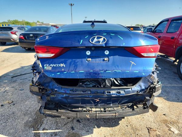 2018 HYUNDAI ELANTRA