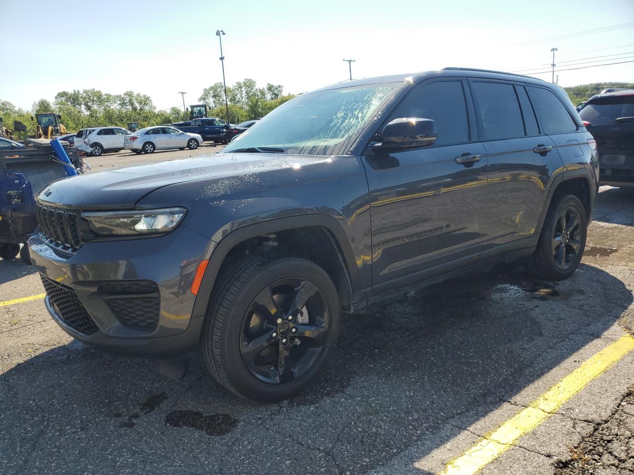 2025 JEEP GRAND CHEROKEE