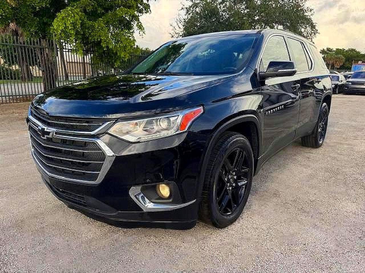 2021 CHEVROLET TRAVERSE LT
