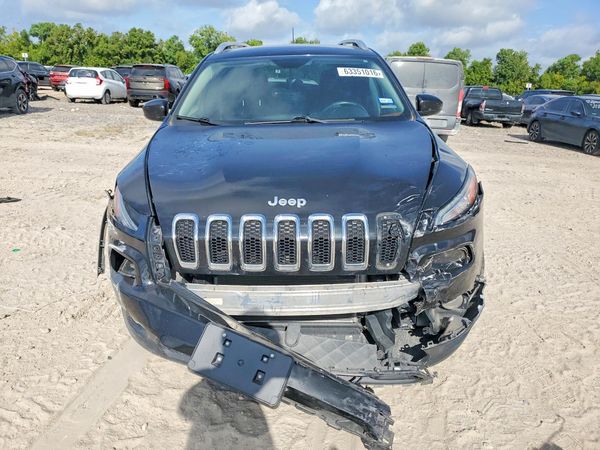 2016 JEEP CHEROKEE LATITUDE 4X4