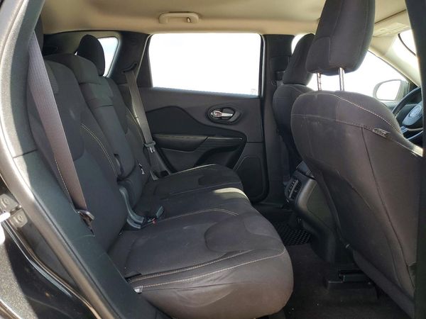 2016 JEEP CHEROKEE LATITUDE 4X4