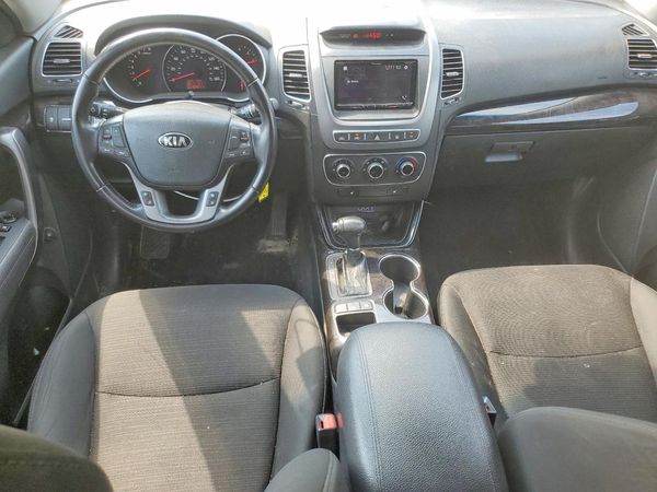 2015 KIA SORENTO GL