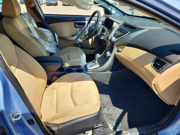 2012 HYUNDAI ELANTRA GLS(Middle grade)