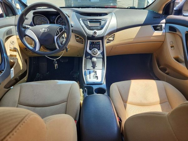2012 HYUNDAI ELANTRA GLS(Middle grade)