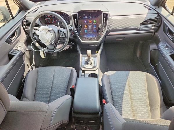2025 SUBARU FORESTER Premium