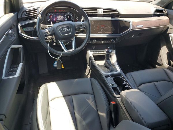 2024 AUDI Q3 S Line quattro Premium