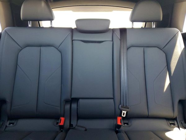 2024 AUDI Q3 S Line quattro Premium