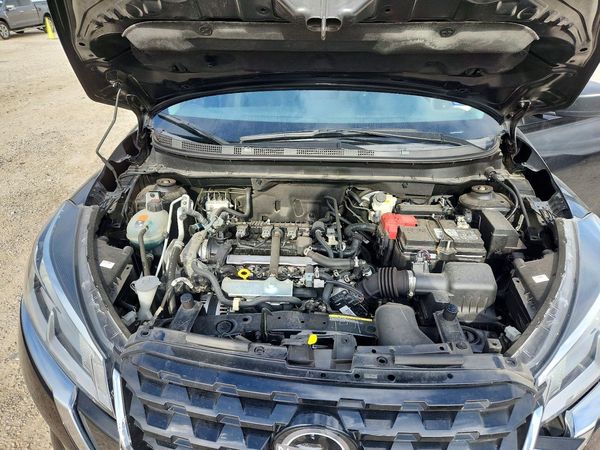 2023 NISSAN KICKS S — Engine bay