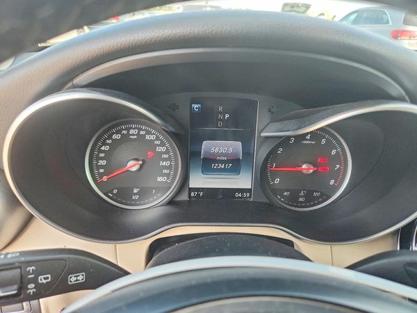 2017 MERCEDES-BENZ GLC GLC300 Base-4M