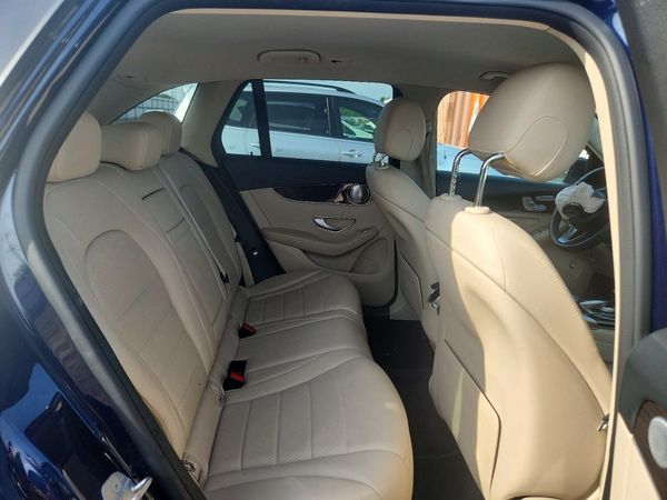 2017 MERCEDES-BENZ GLC GLC300 Base-4M