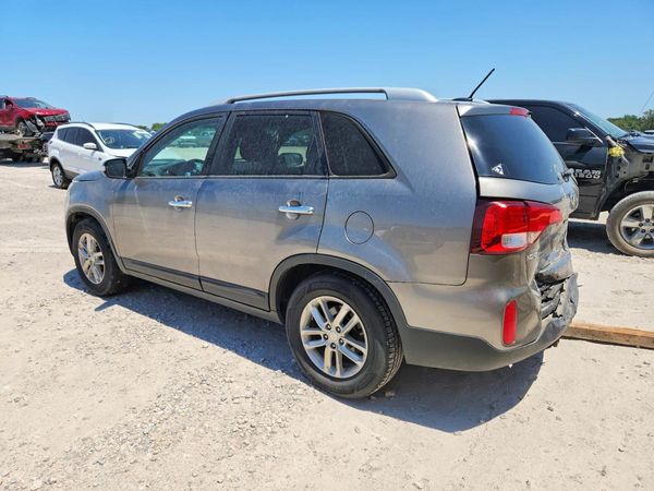 2015 KIA SORENTO