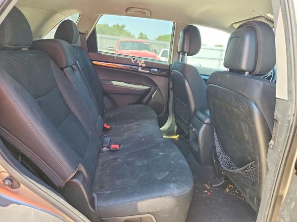 2015 KIA SORENTO