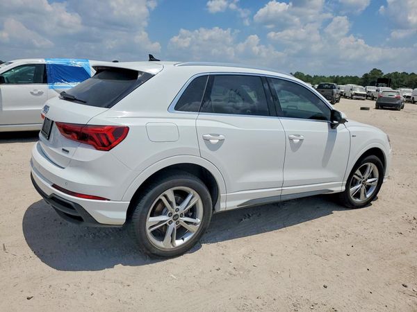 2024 AUDI Q3