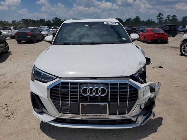 2024 AUDI Q3