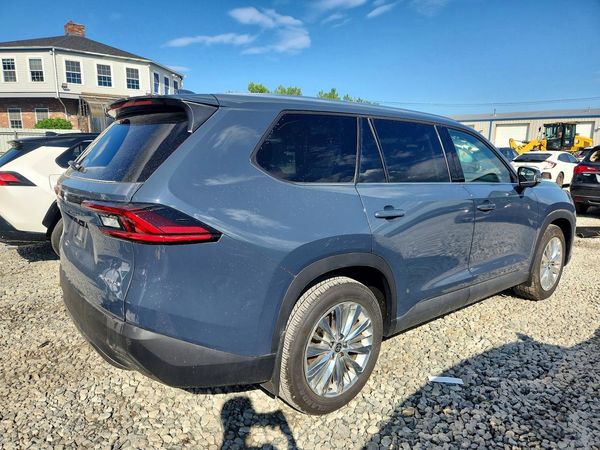 2025 TOYOTA GRAND HIGHLANDER