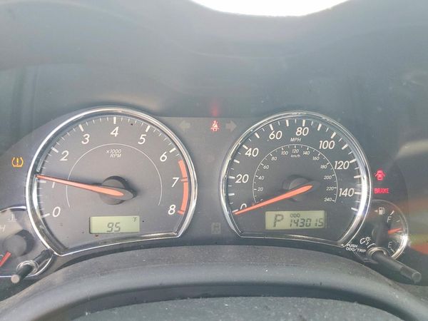 2013 TOYOTA COROLLA